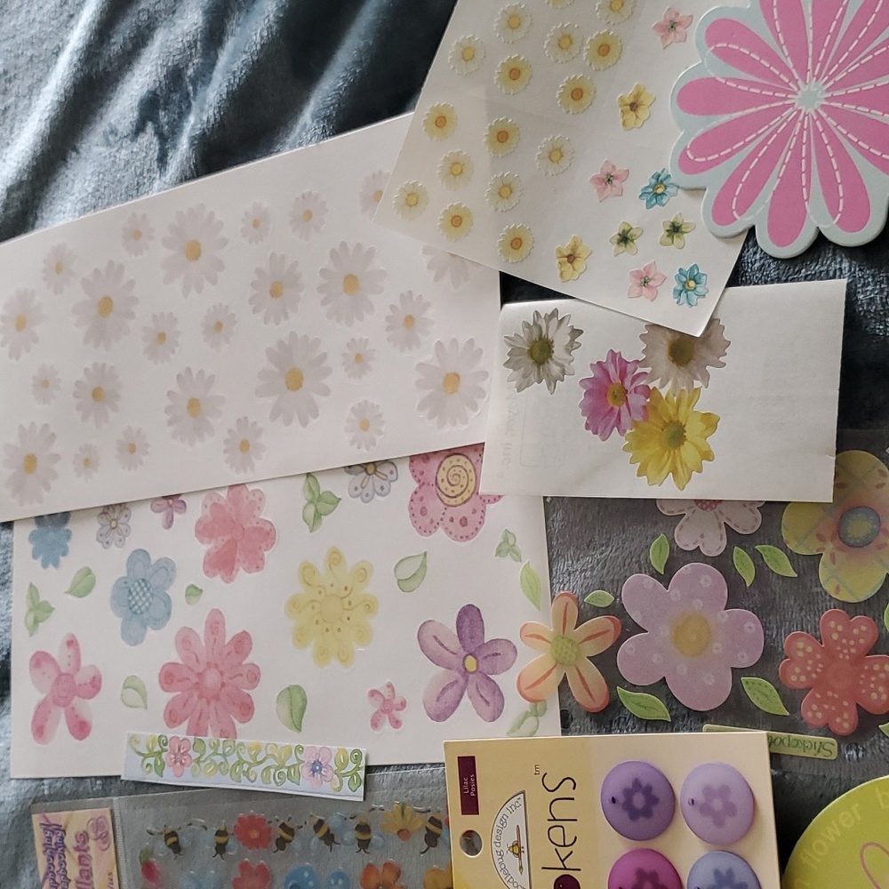 💥Flowers Scrapbooking Bundle Stickers Embellishments Friends Love Bloom - Picture 6 of 9